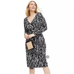 Diane Von Furstenberg Black and White Long Sleeve Wrap Dress